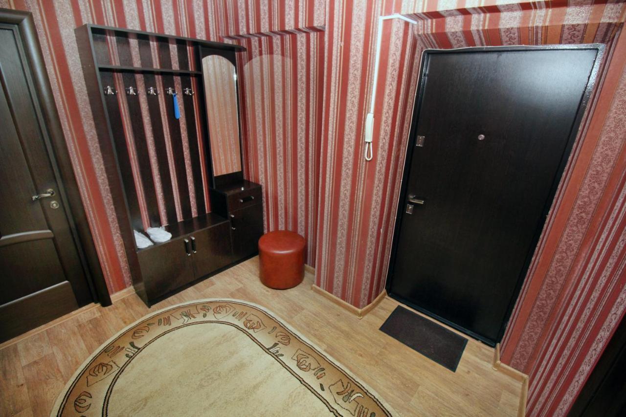 Spacious Central Apartment アルマトイ エクステリア 写真